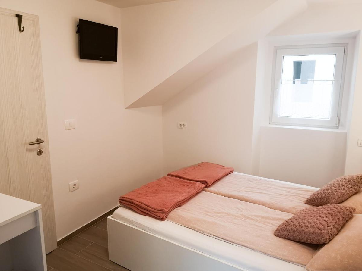 Korala Apartments Piran Luaran gambar