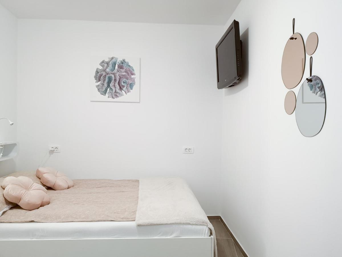 Korala Apartments Piran Luaran gambar